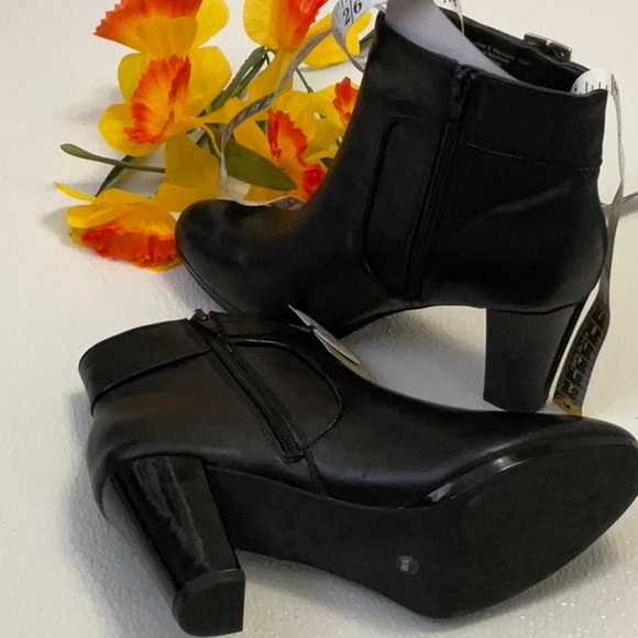 GIANI BERNINI leather& manmade upper balance - Picture 16 of 16